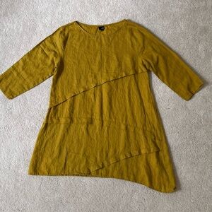 Lisa Bayne linen green ochre asymmetrical top M